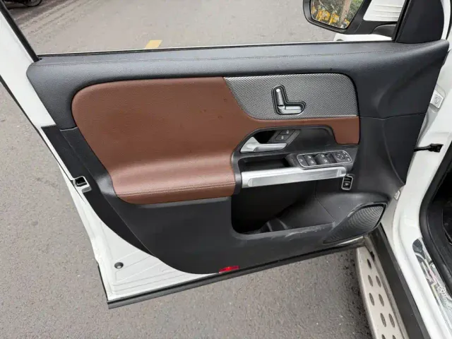 Mercedes-Benz GLB-Class — Фото автомобиля 6