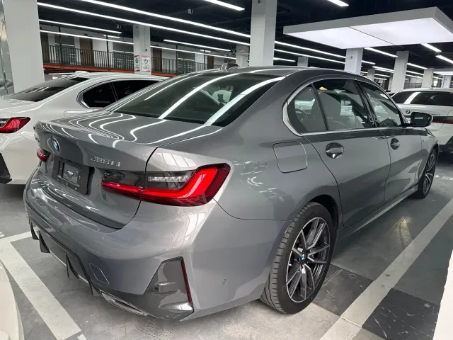 BMW 3 Series — Фото автомобиля 17