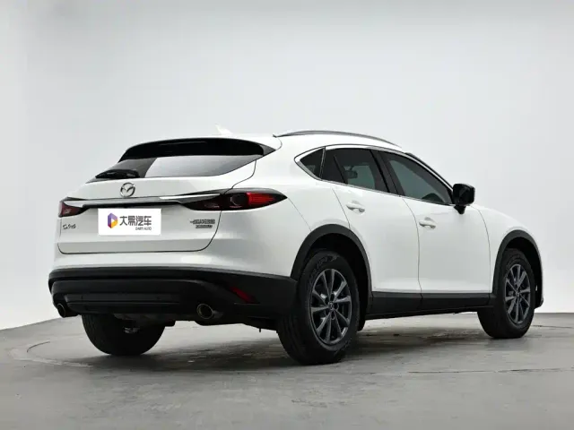 Mazda CX-4 — Фото автомобиля 3