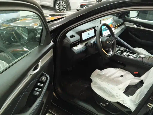 Geely Xingrui — Фото автомобиля 15
