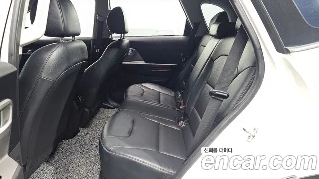 Kia Niro Niro Plus Air — Фото автомобиля 12