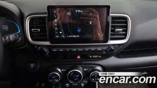 Hyundai Venue Venue 1.6 Premium — Фото автомобиля 14