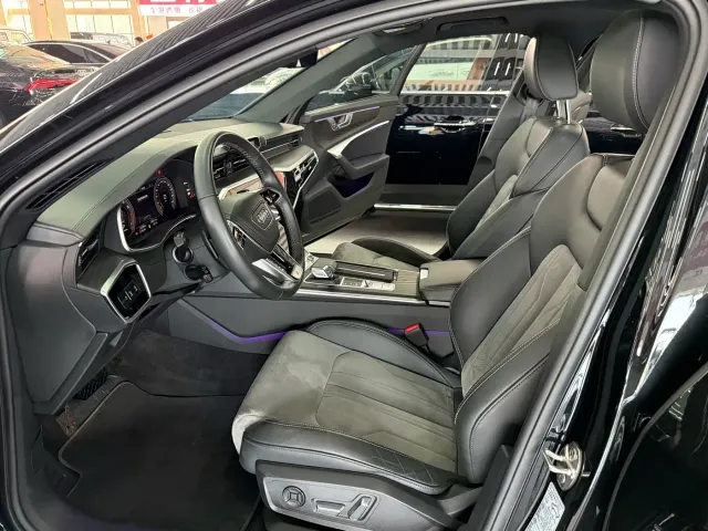 Audi A6L — Фото автомобиля 11