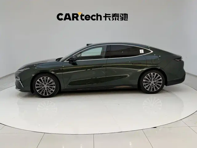 Geely Galaxy Xingyao 8 — Фото автомобиля 8