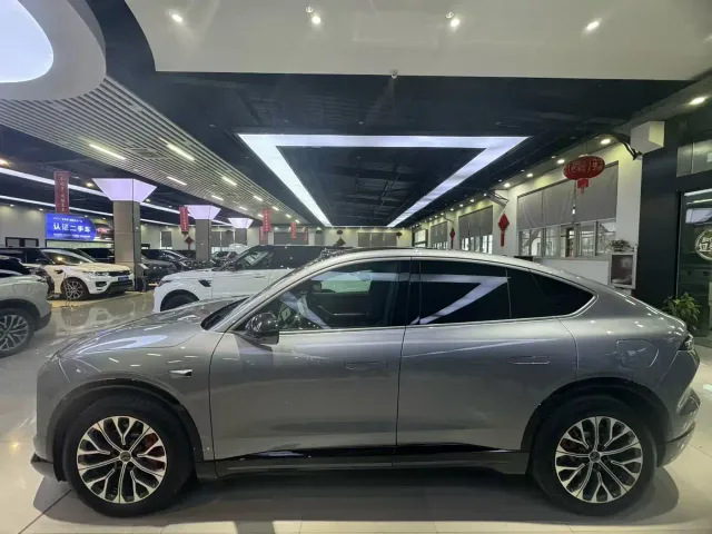 Nio EC6 — Фото автомобиля 3