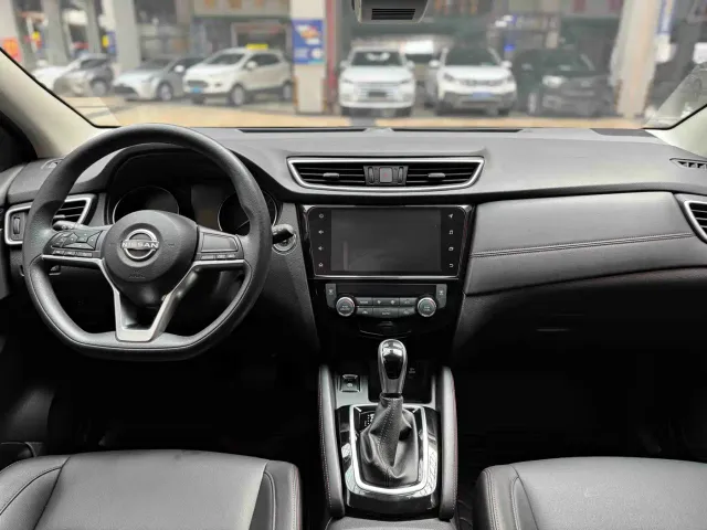 Nissan Qashqai — Фото автомобиля 9