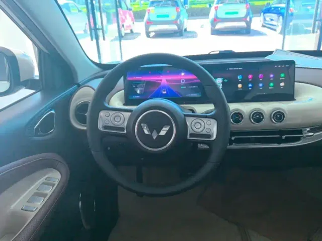 Wuling Bingo — Фото автомобиля 10