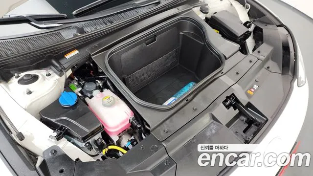 Hyundai Ioniq6 — Фото автомобиля 6