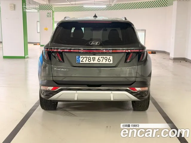 Hyundai Tucson Tucson (NX4) Дизель 2.0 2WD — Фото автомобиля 4