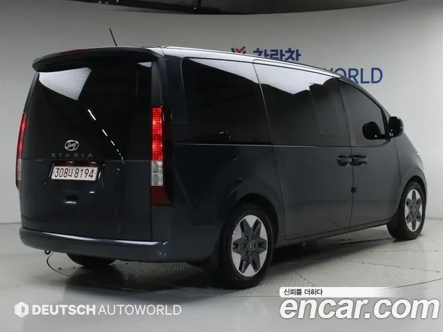 Hyundai Staria — Фото автомобиля 3