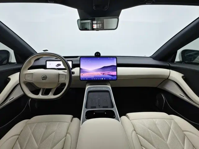 Nio ET5 Touring — Фото автомобиля 3