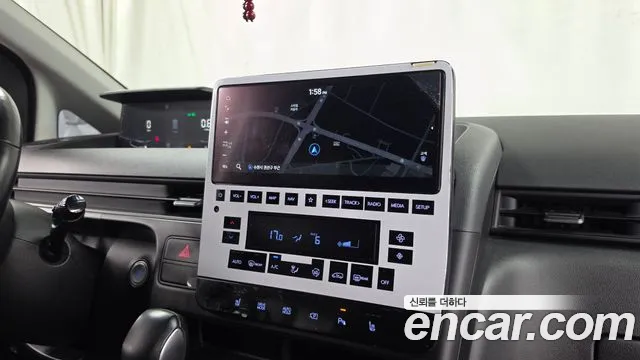 Hyundai Staria — Фото автомобиля 14