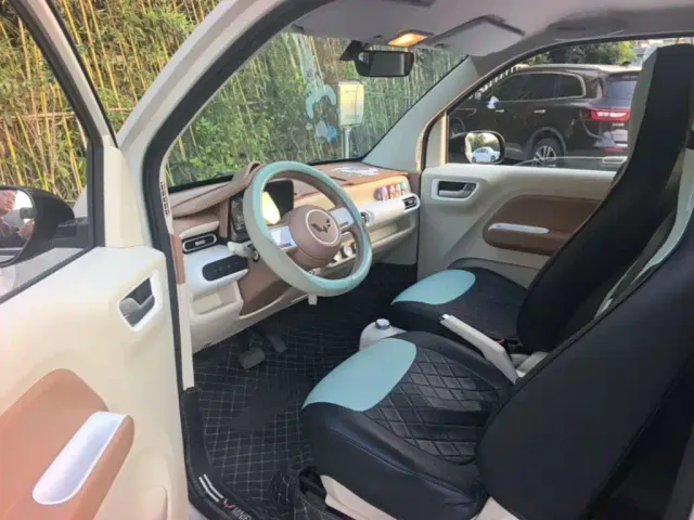 Wuling Hongguang Mini EV — Фото автомобиля 15