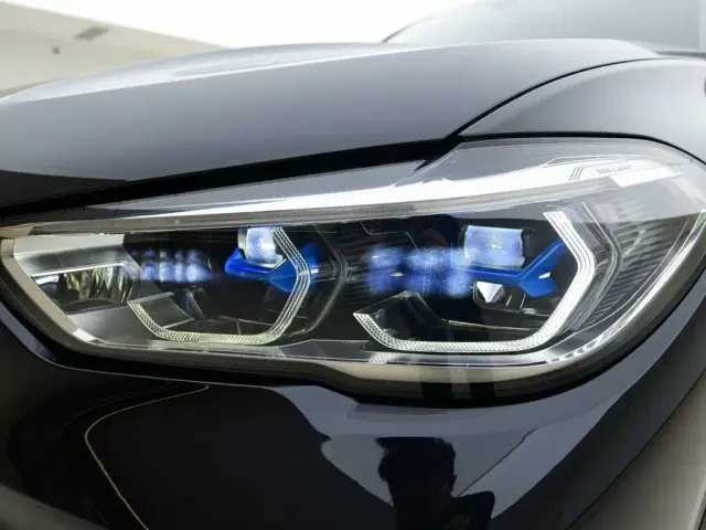 BMW X5 — Фото автомобиля 10
