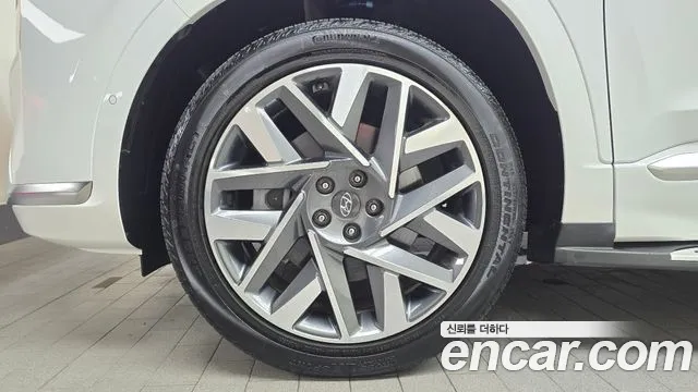 Hyundai Santafe Новый Santa Fe Бензин 2.5T 2WD — Фото автомобиля 4