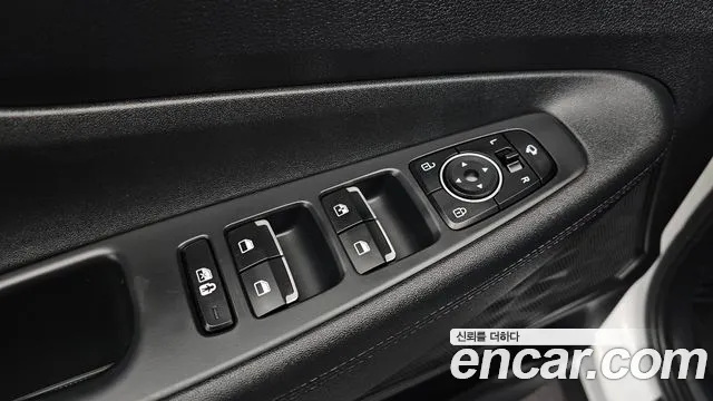 Hyundai Santa Fe Santa Fe (New) — Фото автомобиля 28