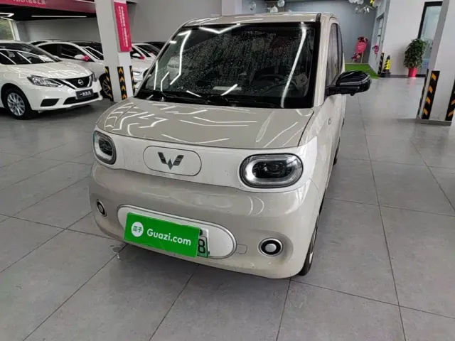 Фотография автомобиля — Wuling Hongguang Mini EV