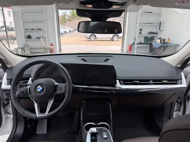 BMW X1 — Фото автомобиля 12