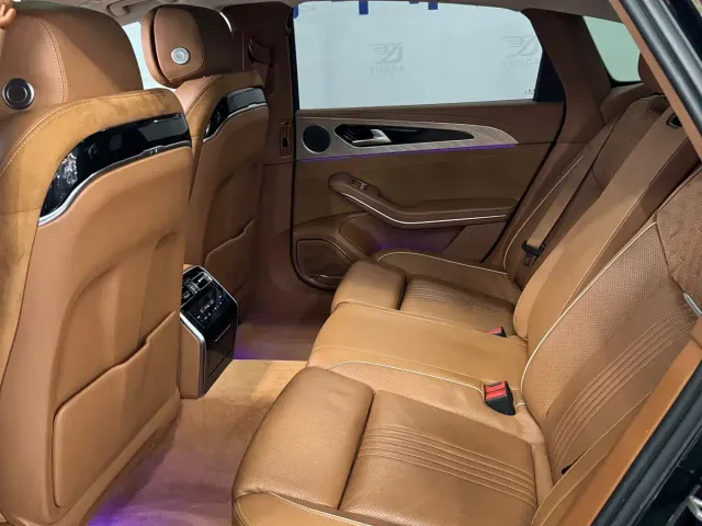 Hongqi H9 — Фото автомобиля 5