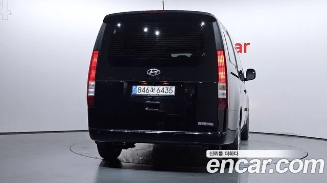 Hyundai Staria Staria Карго 5 мест — Фото автомобиля 4