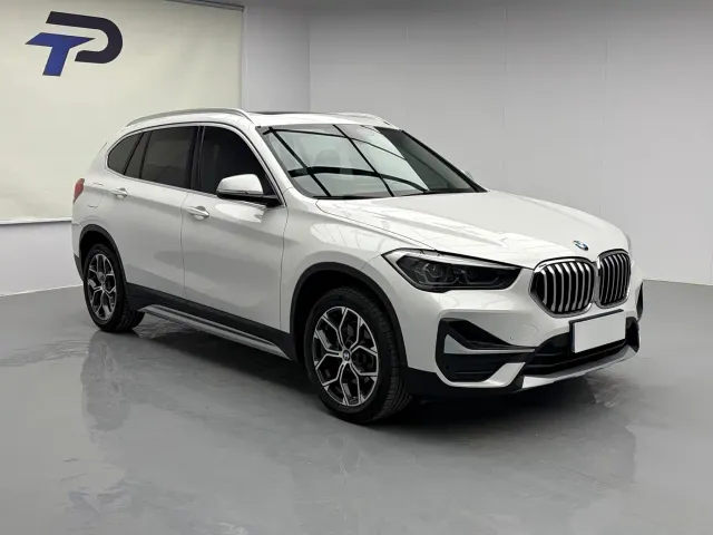 BMW X1 — Фото автомобиля 3