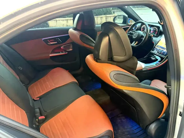Mercedes-Benz C-Class — Фото автомобиля 7