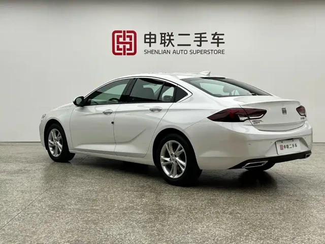 Buick Regal — Фото автомобиля 2