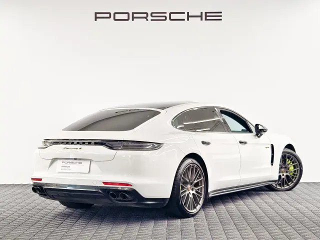 Porsche Panamera — Фото автомобиля 5