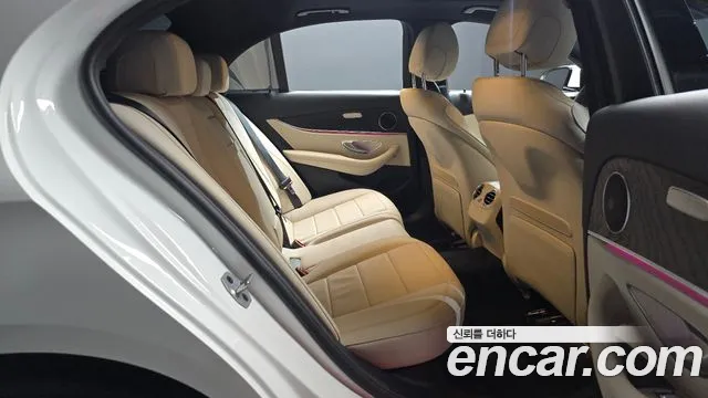 Mercedes-Benz E-Class W213 — Фото автомобиля 17