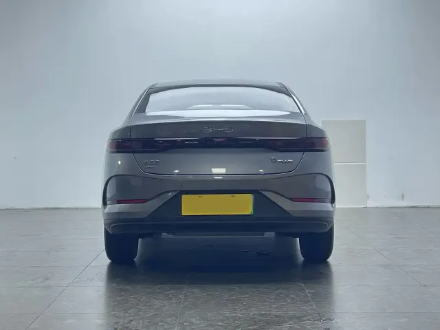 BYD Qin PLUS — Фото автомобиля 5