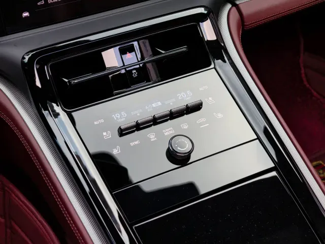Porsche Panamera — Фото автомобиля 21