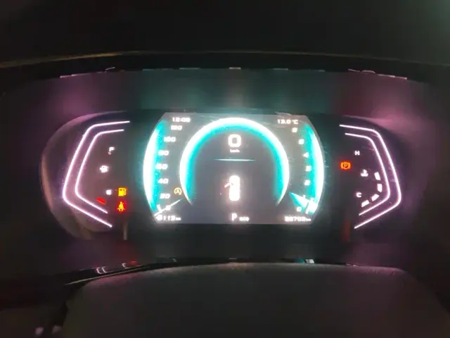 Changan X7 Plus — Фото автомобиля 14