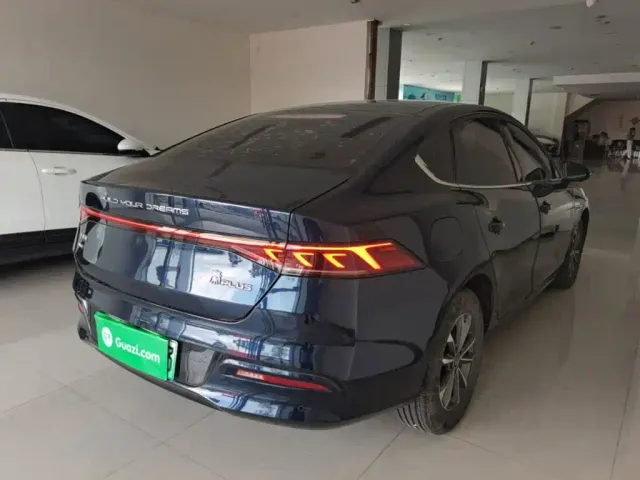 BYD Qin PLUS — Фото автомобиля 6