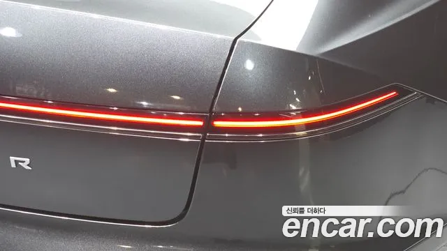 Hyundai Grandeur GN7 — Фото автомобиля 8