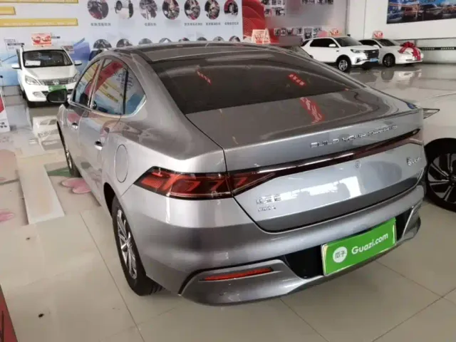 BYD Qin PLUS — Фото автомобиля 22