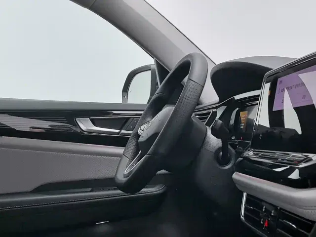 Volkswagen Teramont — Фото автомобиля 22