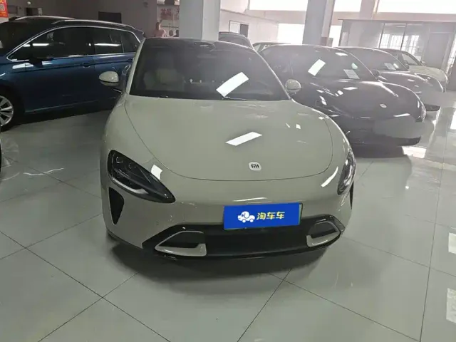 Xiaomi SU7 — Фото автомобиля 2