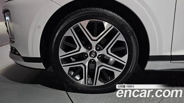 Hyundai Grandeur GN7 — Фото автомобиля 5