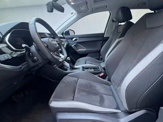 Audi Q3 — Фото автомобиля 9