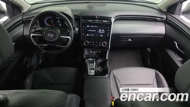 Hyundai Tucson Tucson (NX4) Дизель 2.0 2WD — Фото автомобиля 7