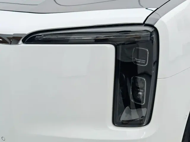 Maextro Zunjie V800 — Фото автомобиля 6