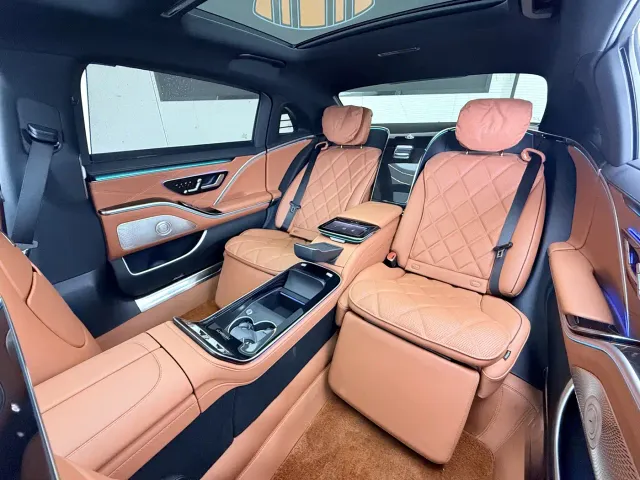Mercedes-Benz Maybach S-Class — Фото автомобиля 11