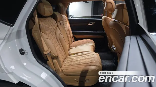 Genesis GV80 2.5T Бензин AWD — Фото автомобиля 10