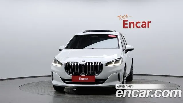 BMW 2 Series U06 — Фото автомобиля 2