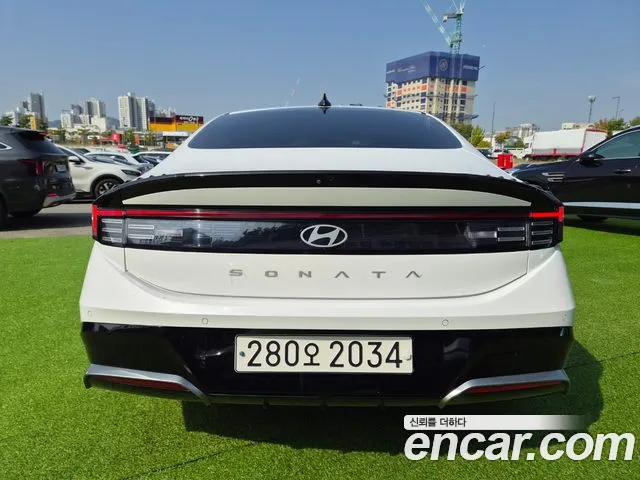 Hyundai Sonata — Фото автомобиля 4