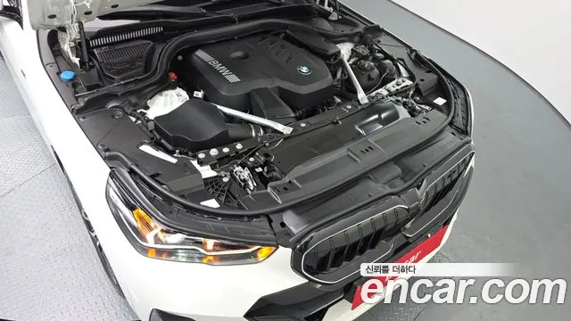 BMW 5 Series — Фото автомобиля 9