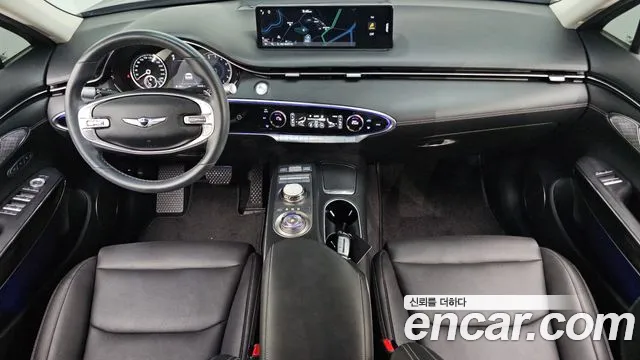 Genesis GV70 2.5T Бензин 2WD — Фото автомобиля 6