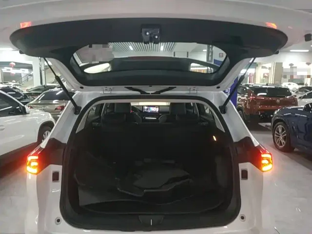 Haval H6 — Фото автомобиля 18