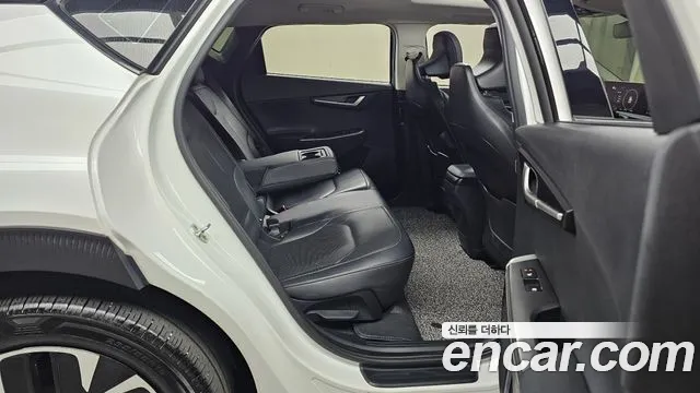 Kia EV6 — Фото автомобиля 17