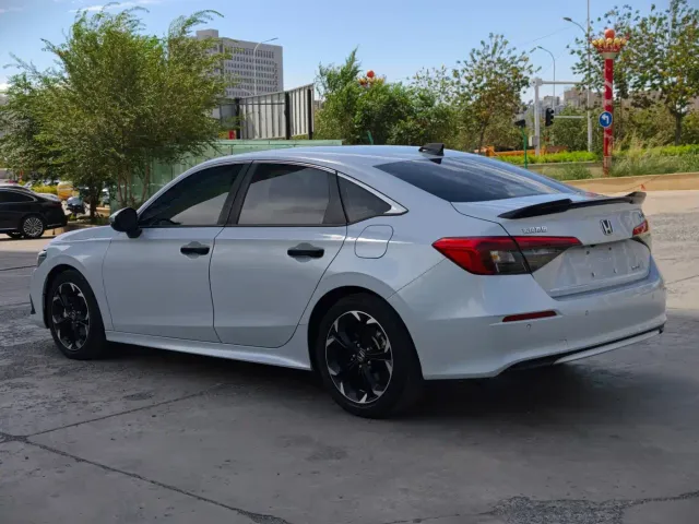 Honda Civic — Фото автомобиля 7